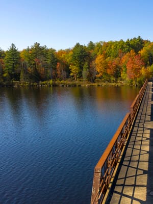 pedestrian-bridge-lake-crossing-adirondack-state-park